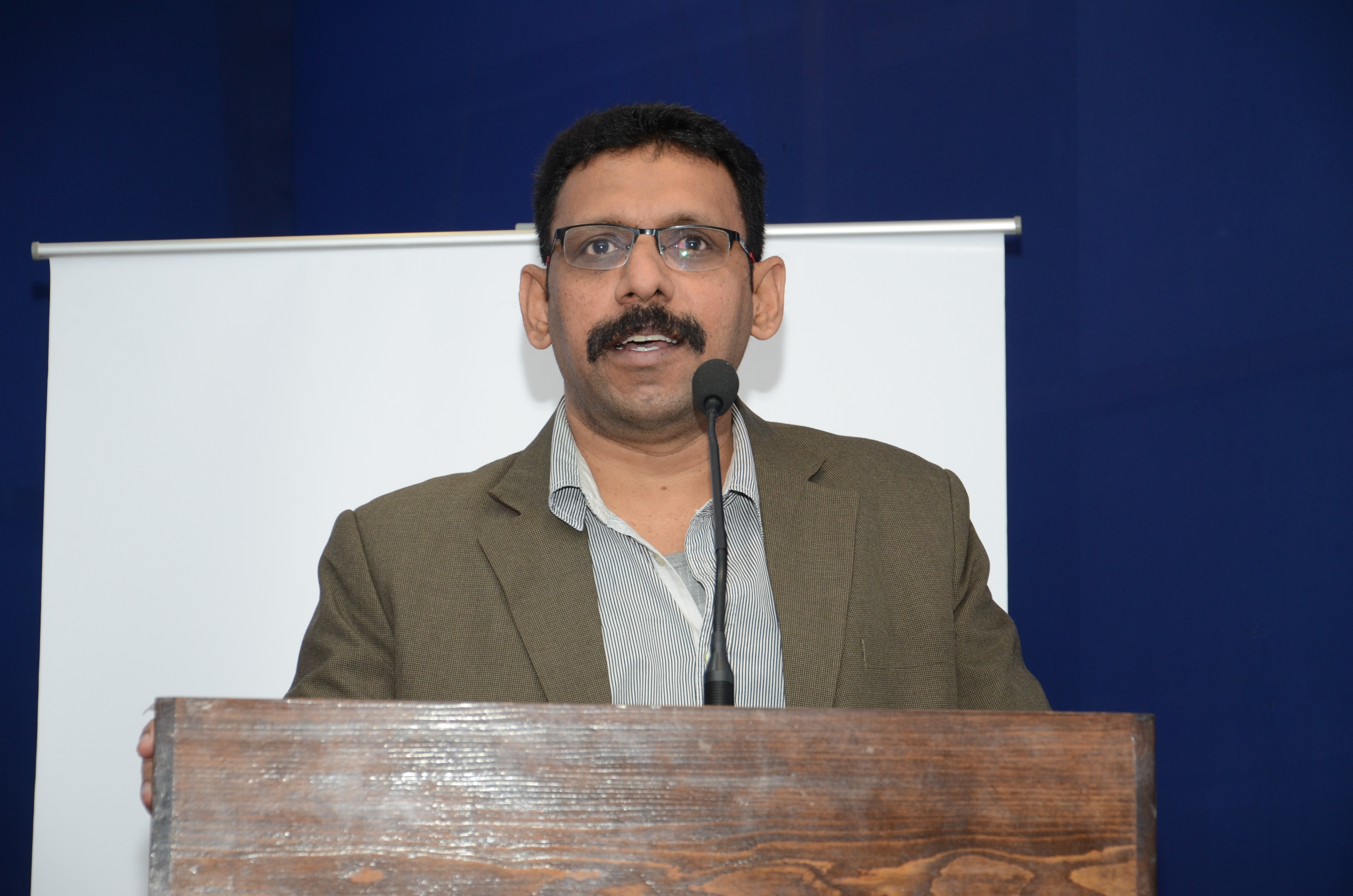 A Vinod Kumar 1