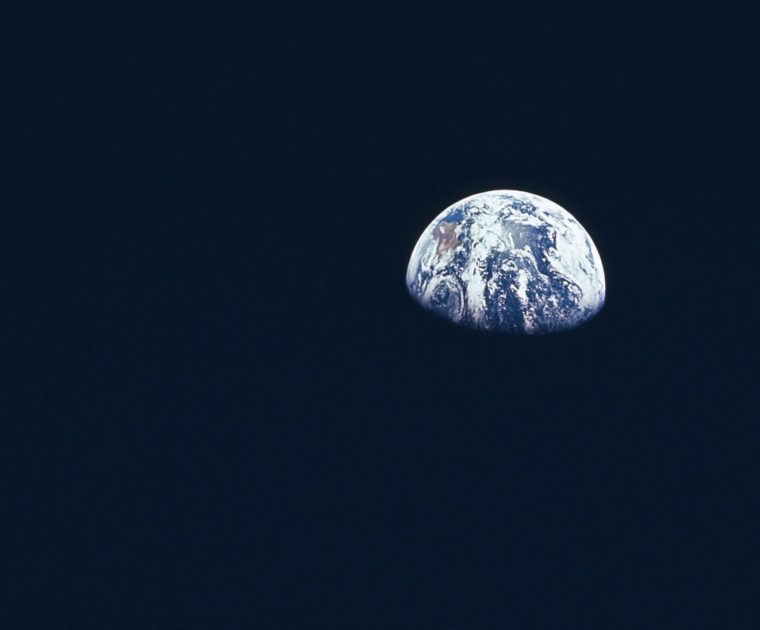 Earth Rise as Seen From Lunar Surface 5052124921 wikimedia commons 1