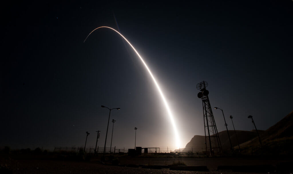 MINUTEMAN III LAUNCHES FROM VANDENBERG 170426 F HH416 001