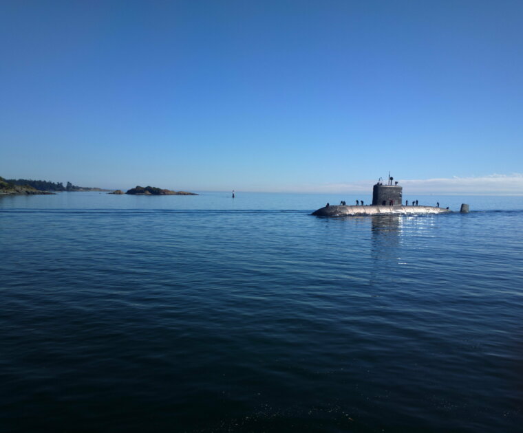 Choi HMCS Chicoutimi 2014 1