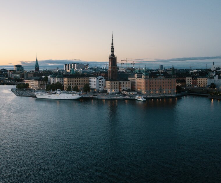 jon flobrant jxfe3orC4G8 unsplash