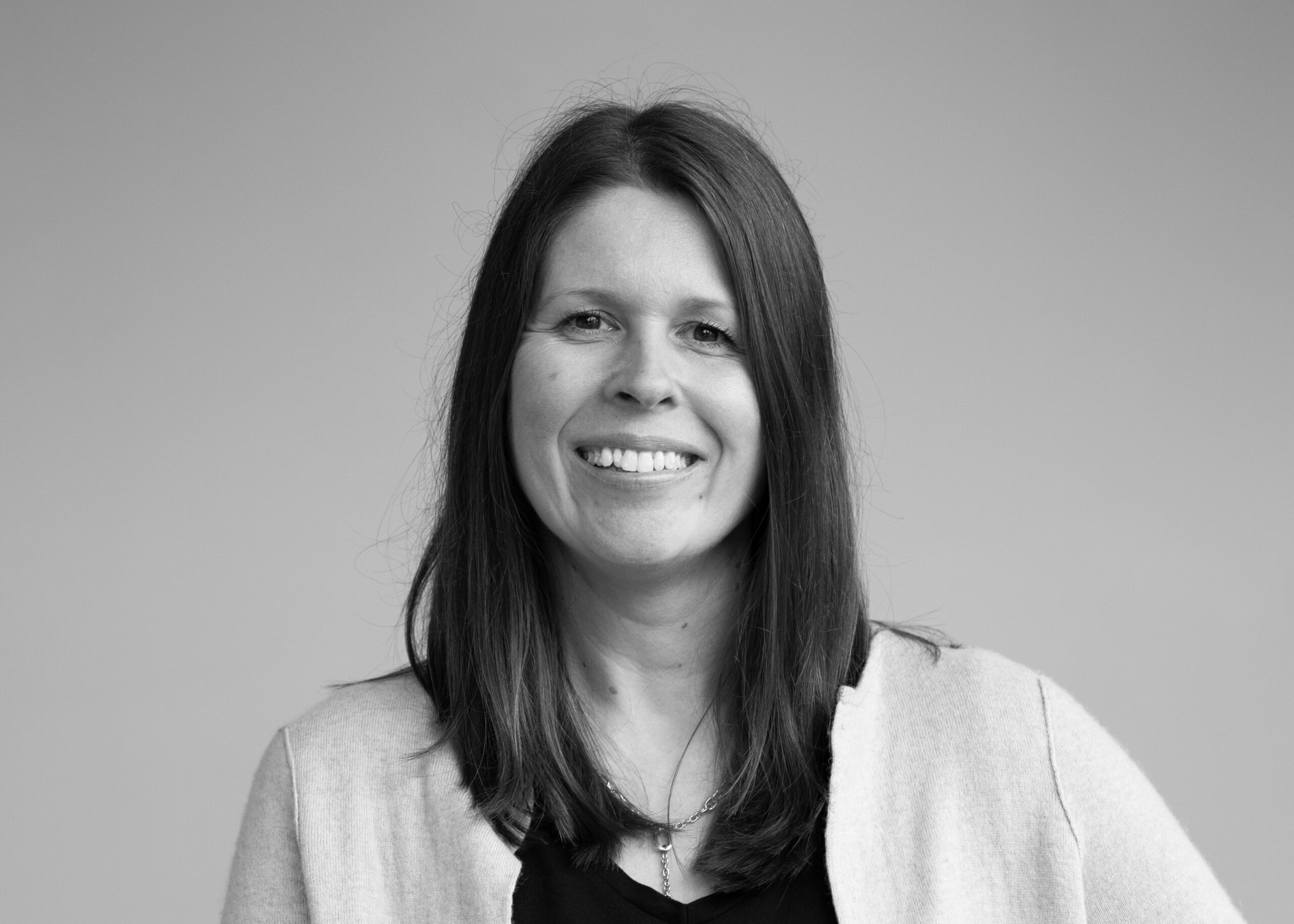 UOS Megan Dee 8196 4 1 bw scaled