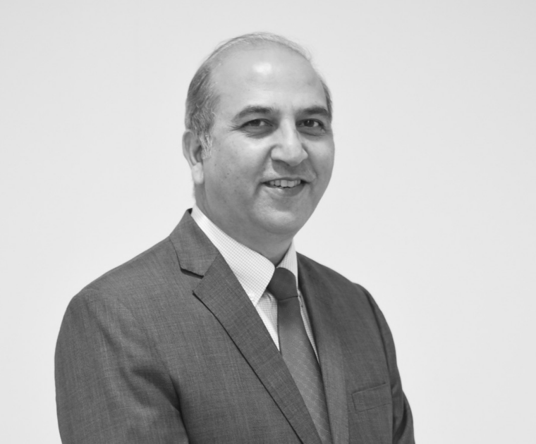 adil sultan bw 6x5